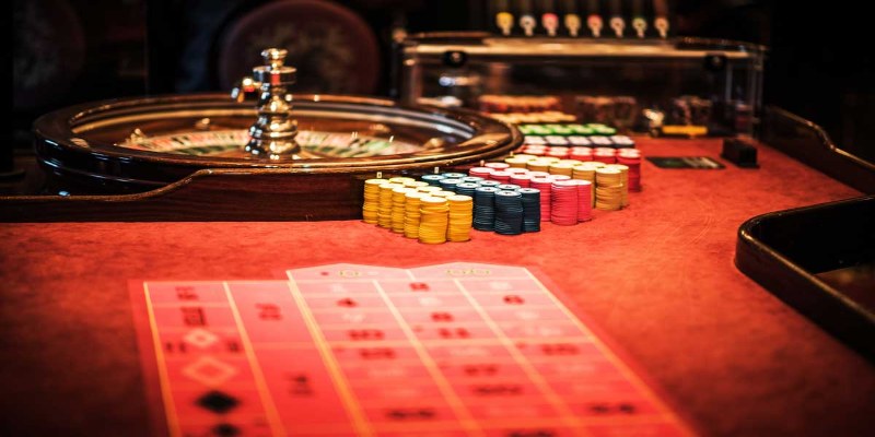 Hướng dẫn chơi Roulette chi tiết và dễ hiểu cho bạn Hướng dẫn cách chơi Roulette hạn chế mắc sai lầm